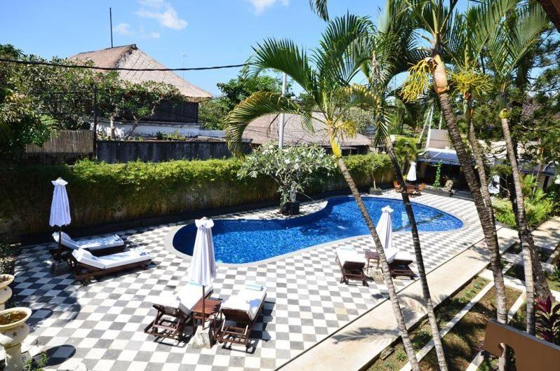 Bali Reski Hotel 塞米亚克 外观 照片