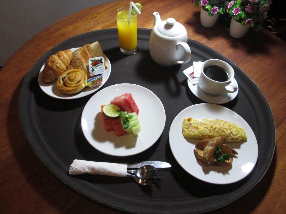 Bali Reski Hotel 塞米亚克 外观 照片