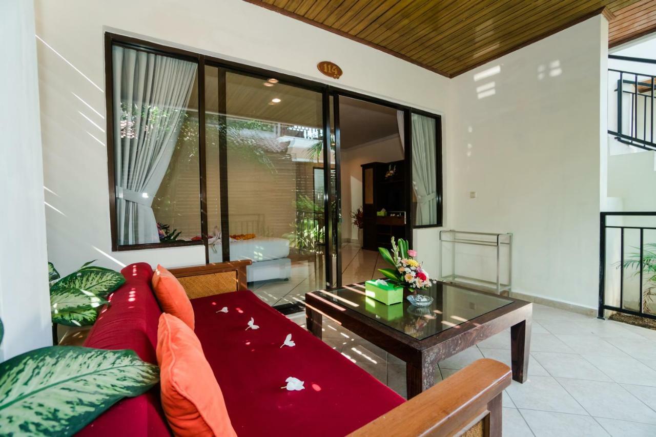 Bali Reski Hotel 塞米亚克 外观 照片