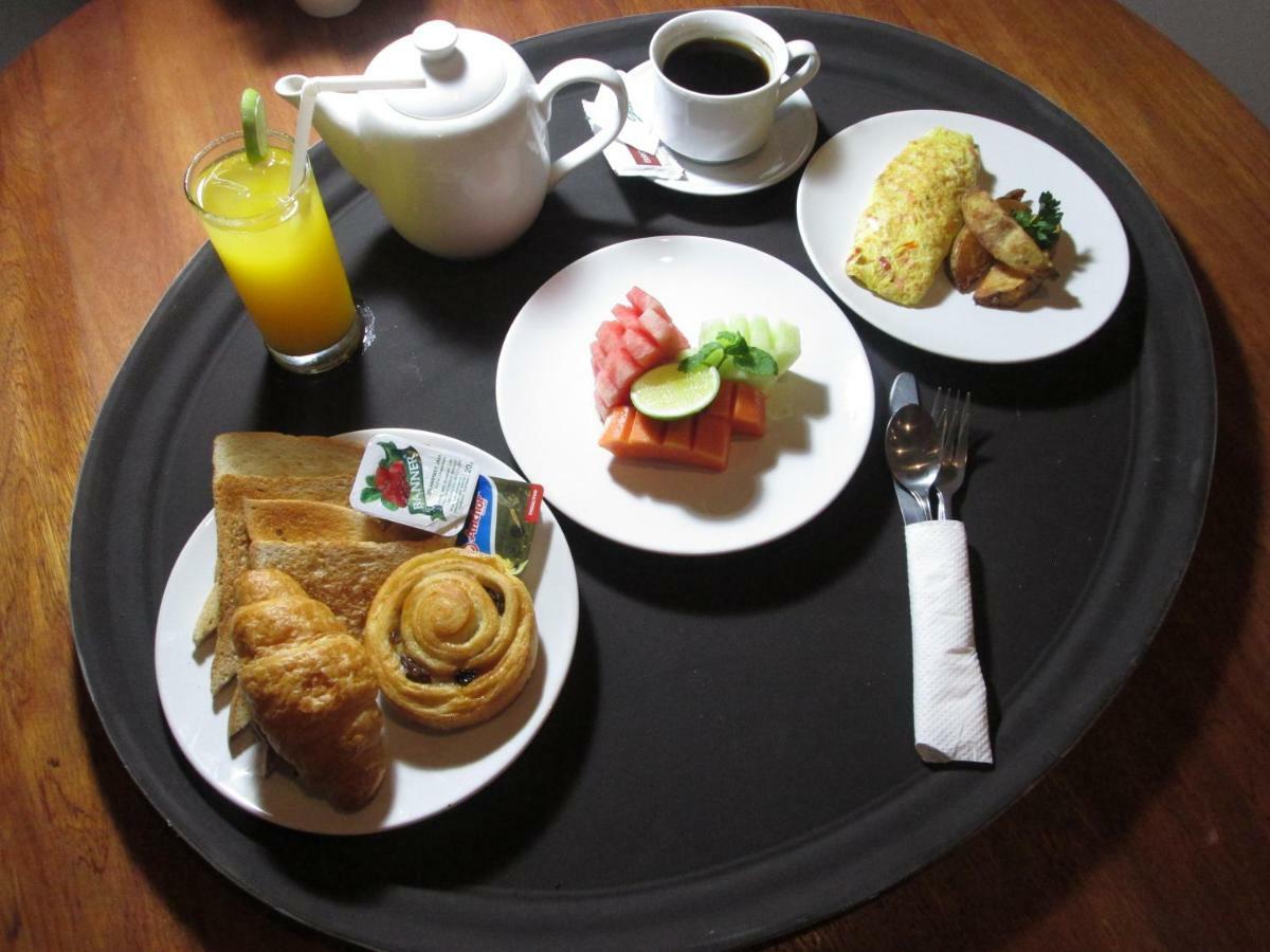 Bali Reski Hotel 塞米亚克 外观 照片